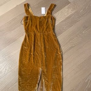 Reformation Emira Velvet Gold Dress 4